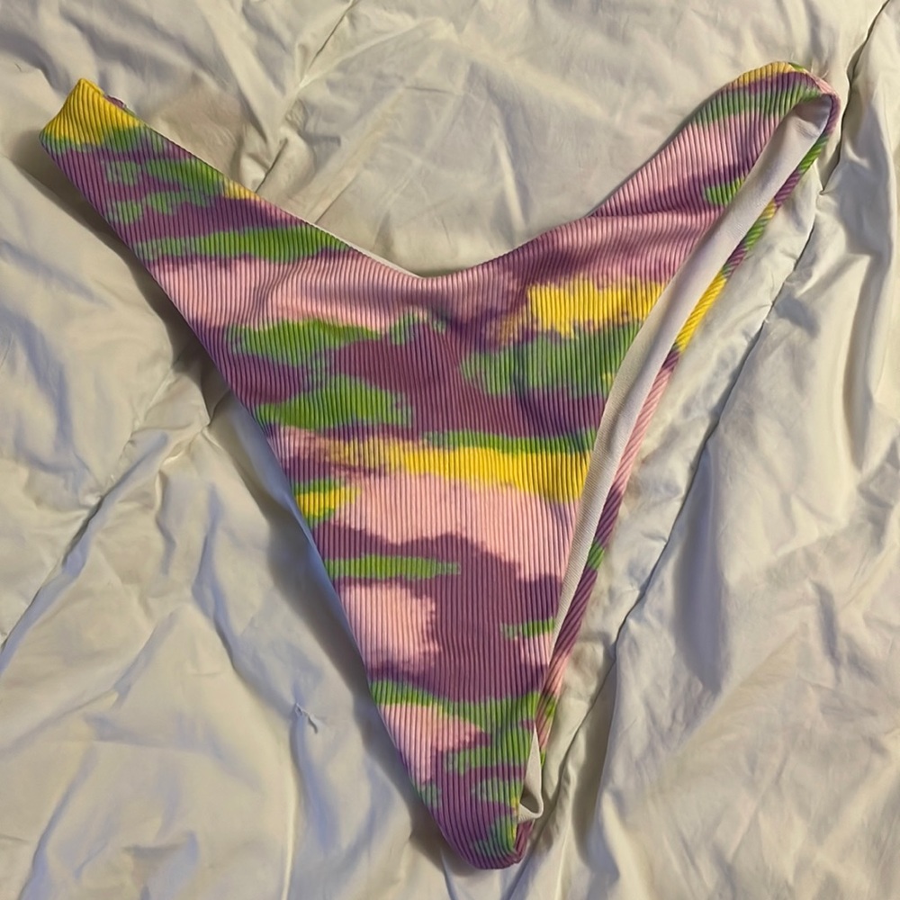 super high-waisted multicolored tie-dye bikini bottoms
